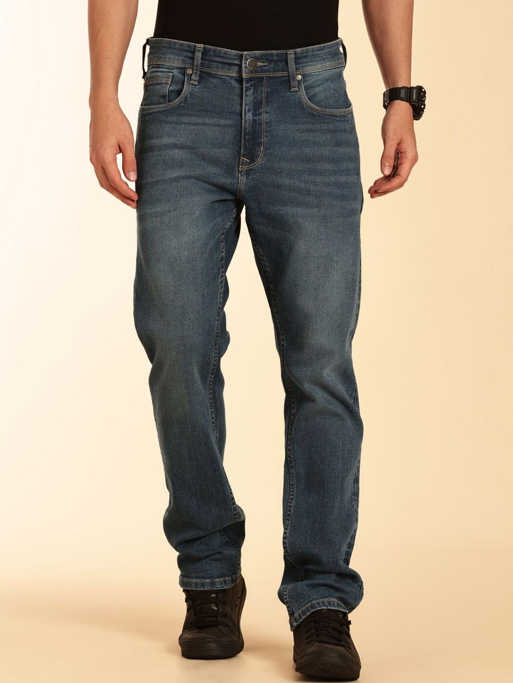 Indigo Smart Straight Fit Mid-Rise Clean Look Stretchable Jeans For Men