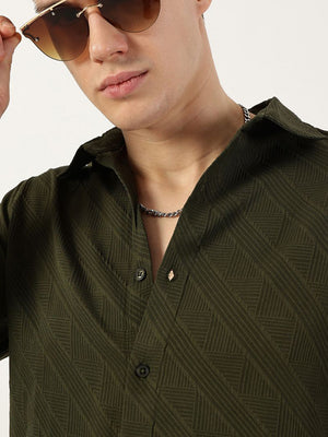 Green Premium Slim Fit Long Sleeves Spread Collar Textured Solid Casual Shirt For Men