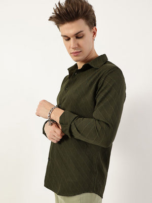 Green Premium Slim Fit Long Sleeves Spread Collar Textured Solid Casual Shirt For Men